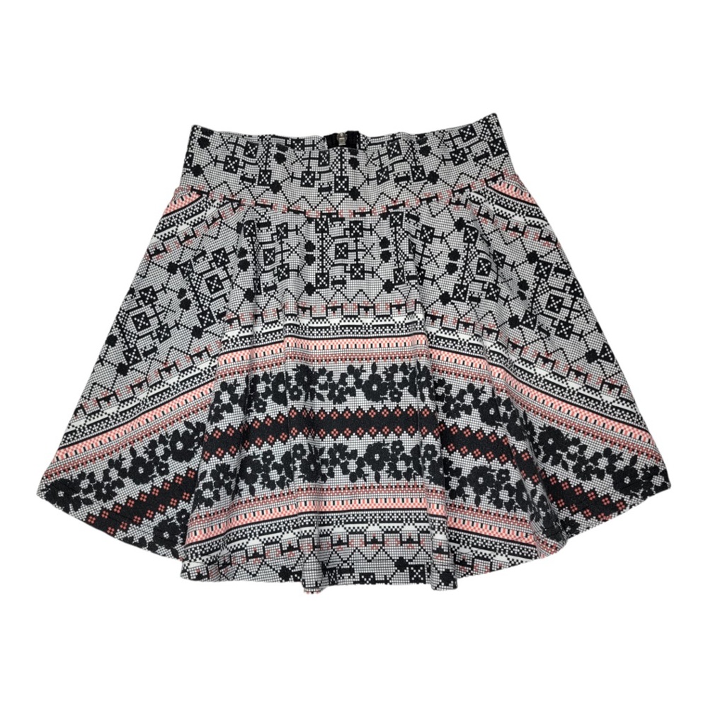Apple Bottoms Short Circle Skirt Women's Small (Size M RUNS SMALL) Gray w/ Print